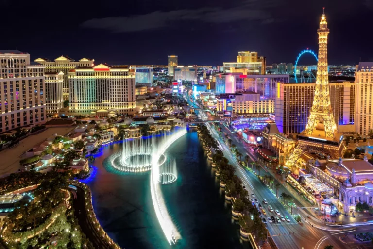 8 Reasons You Need to Visit Vegas