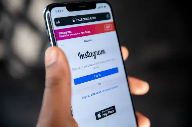 Instagram Marketing: 6 Ways to Update Your Strategy