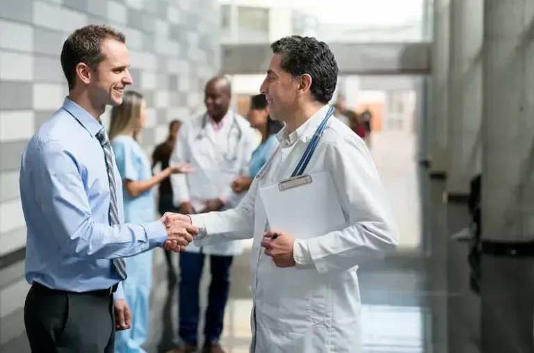Why Choosing a Healthcare Network With Local Physicians is Vital for Health