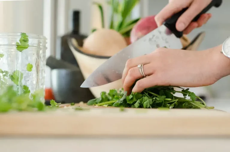 5 Basic Cooking Techniques You Need to Master