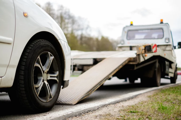 5 Tips for Hiring Reliable Local Towing Services